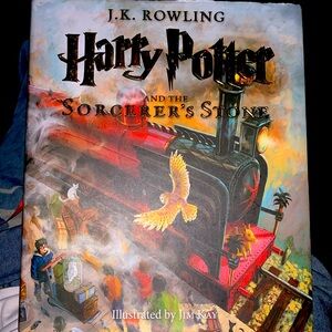 Harry potter and the sorcerers stone, illustrated by Jim Kay.